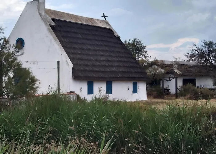 Villa: Cmr